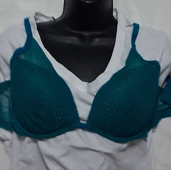 EUC 36DD Victoria's Secret Teal Lightly Padeed 3-hook Lace Bra. - Picture 1 of 14
